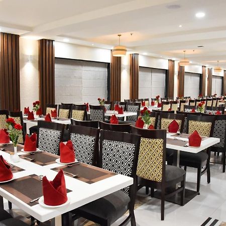 Hotel Platinum Shravasti Katra  Zewnętrze zdjęcie