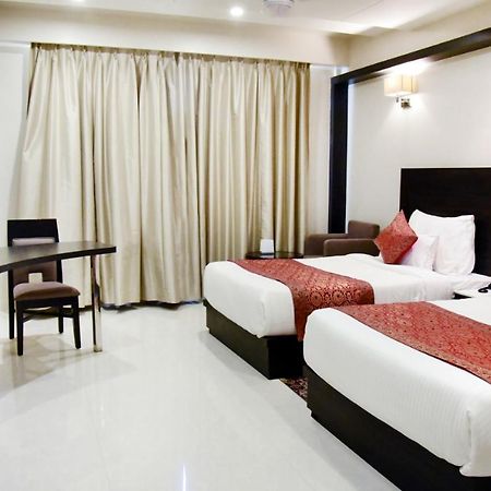 Hotel Platinum Shravasti Katra  Zewnętrze zdjęcie